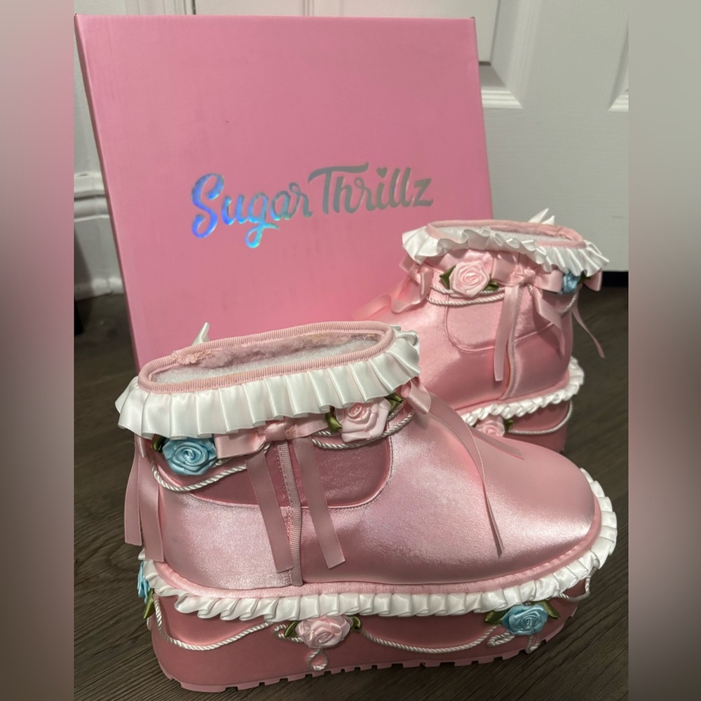 Dolls Kill / Sugar Thrillz Just Desserts Ankle Boots